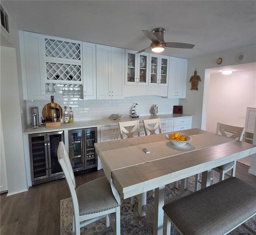 400 64TH AVENUE 405, St Pete Beach, FL 33706