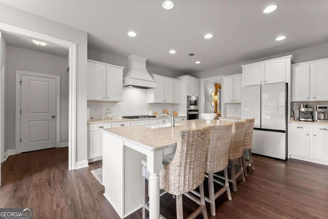 6742 Trail Side Drive, Flowery Branch, GA 30542