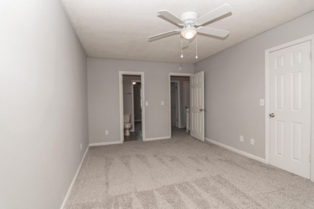 7655 Hunters Ridge Lane, North Charleston, SC 29420