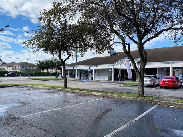 4040 SW 69th Ave, Miramar, FL 33023