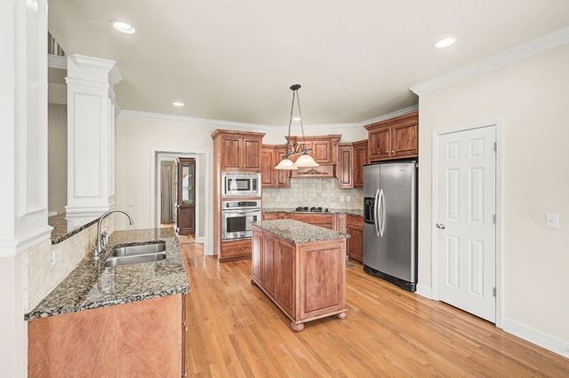 2508 Tisdale Dr, Thompsons Station, TN 37179