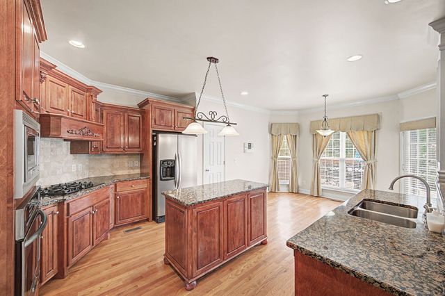 2508 Tisdale Dr, Thompsons Station, TN 37179