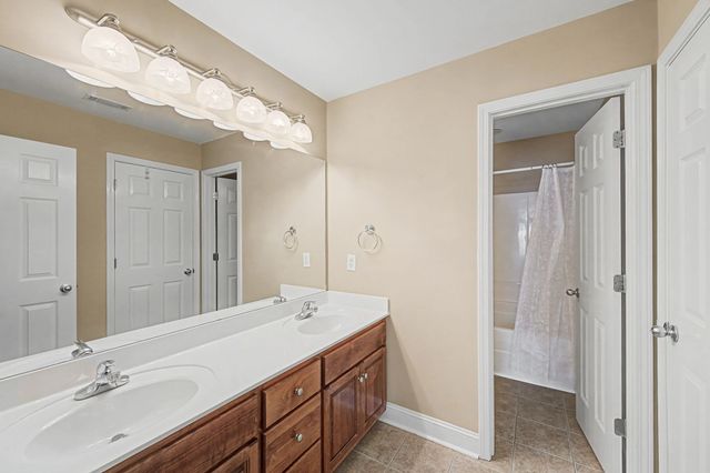 2508 Tisdale Dr, Thompsons Station, TN 37179