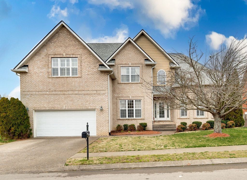 2508 Tisdale Dr, Thompsons Station, TN 37179