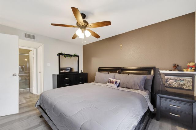 3919 Fairmont Parkway 131, Pasadena, TX 77504