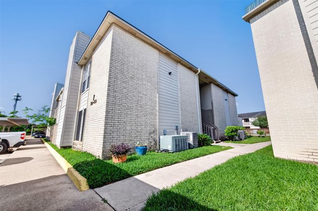 3919 Fairmont Parkway 131, Pasadena, TX 77504