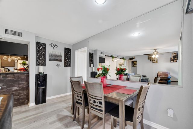 3919 Fairmont Parkway 131, Pasadena, TX 77504