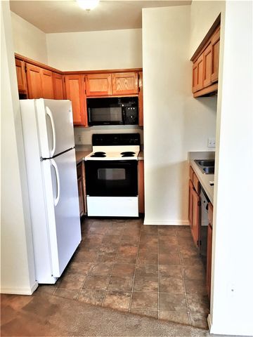 1774 N Gregg Avenue 7, Fayetteville, AR 72703