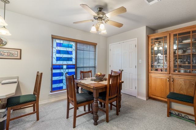 305 Ross Avenue, Denison, TX 75020