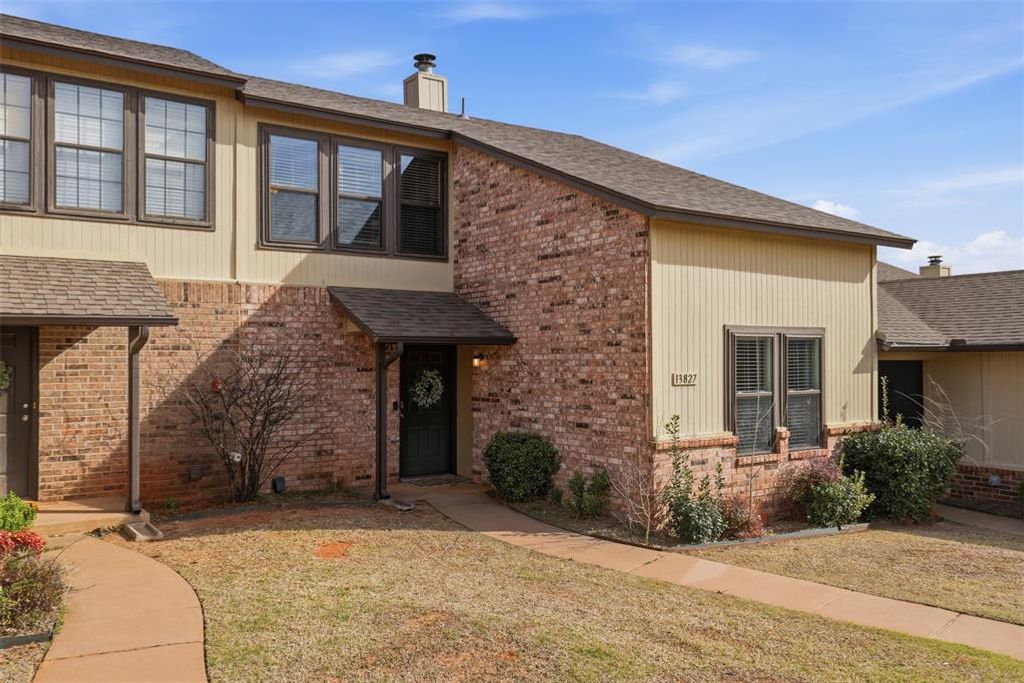13827 Crossing Way West, Edmond, OK 73013