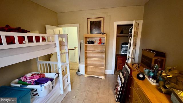 5401 GAINOR RD, Philadelphia, PA 19131