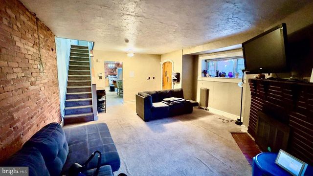 5401 GAINOR RD, Philadelphia, PA 19131