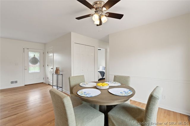 407 Hemlock Road, Jeffersonville, IN 47130