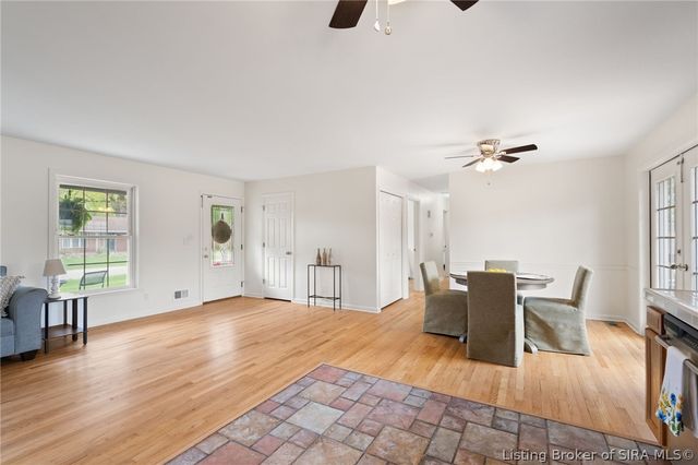 407 Hemlock Road, Jeffersonville, IN 47130