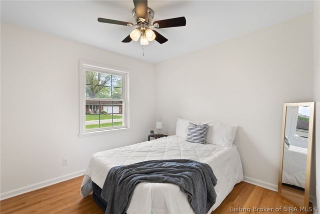 407 Hemlock Road, Jeffersonville, IN 47130