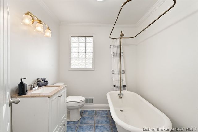 407 Hemlock Road, Jeffersonville, IN 47130