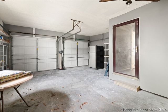 407 Hemlock Road, Jeffersonville, IN 47130