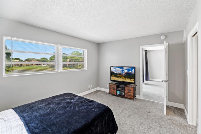 2850 Forest Hills Boulevard 211, Coral Springs, FL 33065