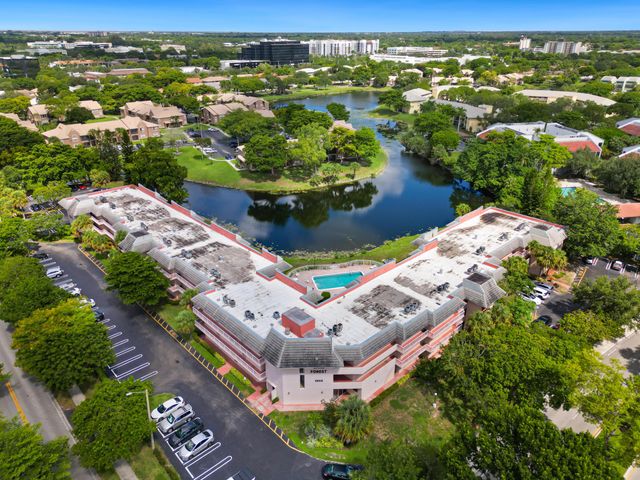 2850 Forest Hills Boulevard 211, Coral Springs, FL 33065