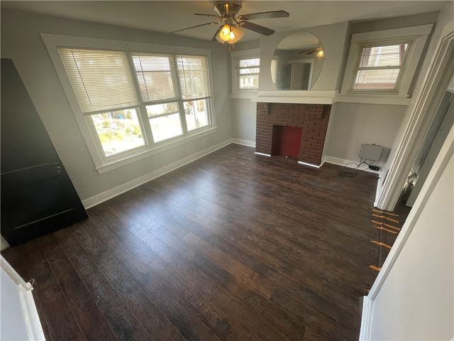 119-121 Giffin Ave, Mt Oliver, PA 15210