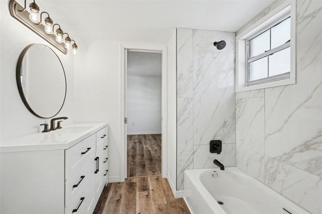 8828 BAY POINTE DRIVE 104, Tampa, FL 33615