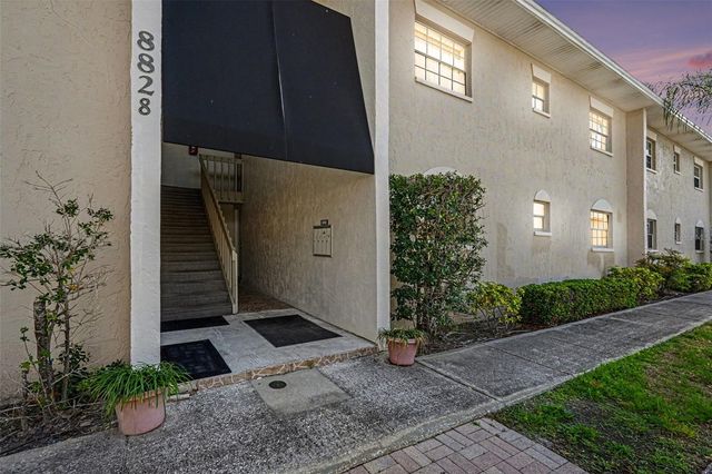 8828 BAY POINTE DRIVE 104, Tampa, FL 33615