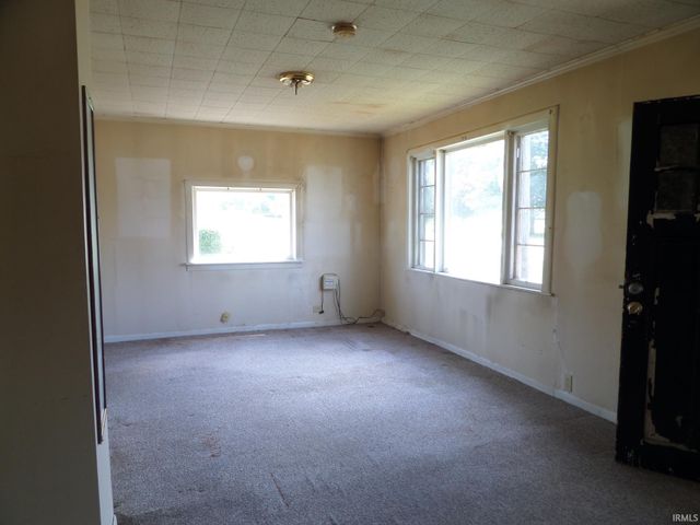 111 S Main Street, Sweetser, IN 46987