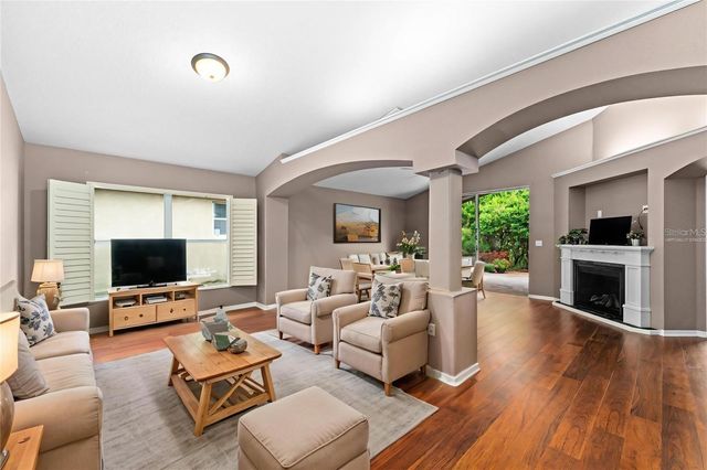 2522 CLARESIDE DRIVE, Valrico, FL 33596