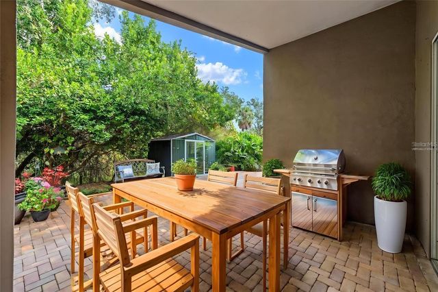 2522 CLARESIDE DRIVE, Valrico, FL 33596