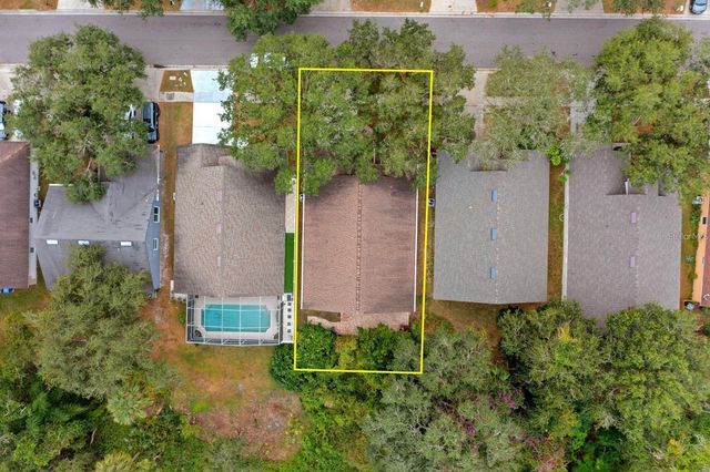2522 CLARESIDE DRIVE, Valrico, FL 33596