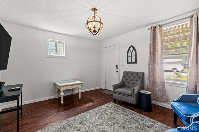3210 Royalton Avenue, St Louis, MO 63114