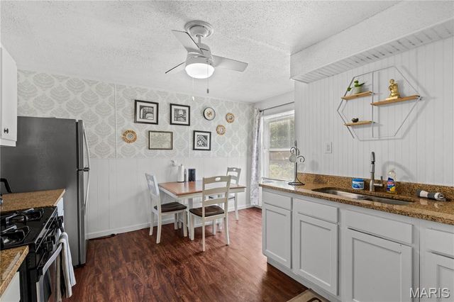 3210 Royalton Avenue, St Louis, MO 63114