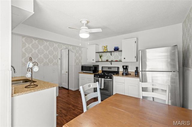 3210 Royalton Avenue, St Louis, MO 63114