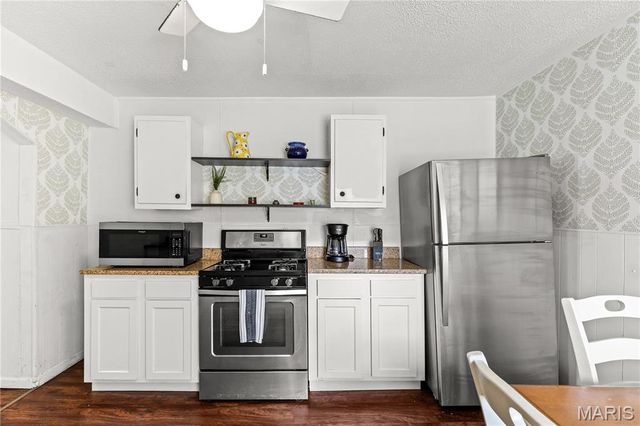 3210 Royalton Avenue, St Louis, MO 63114