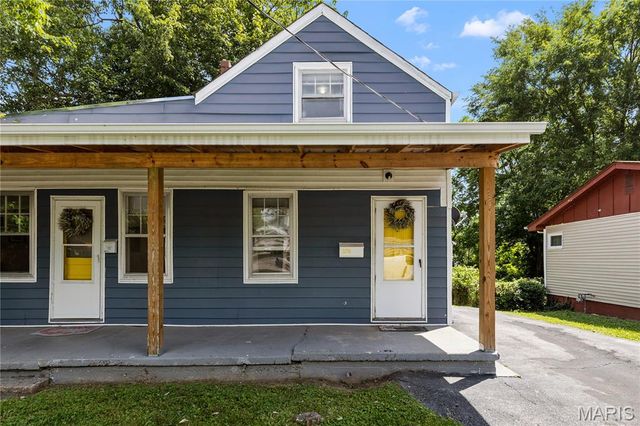 3210 Royalton Avenue, St Louis, MO 63114