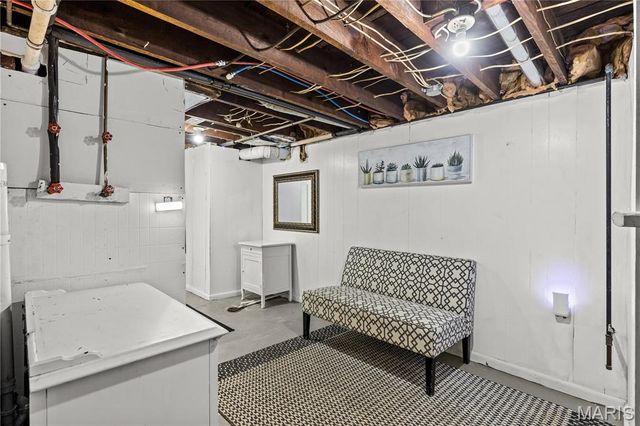 3210 Royalton Avenue, St Louis, MO 63114