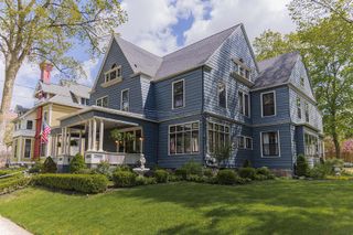 226 College Avenue Se, City Of Grand Rapids, MI 49503