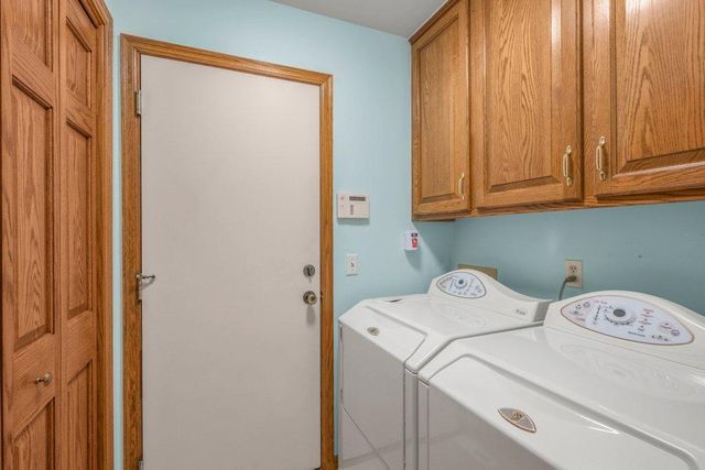 2602 Rivers Bluff Lane, Anoka, MN 55303