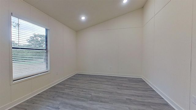 1404 Arvel Circle, Reno, TX 76020