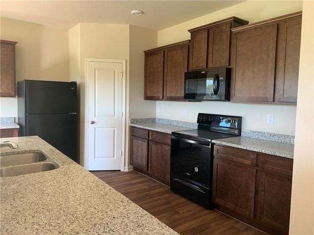 929 Independence Avenue, Pendergrass, GA 30567