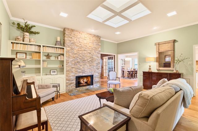 819 Lockhaven Lane, Coppell, TX 75019