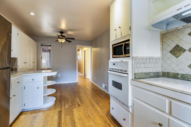 720 Manzano Street NE, Albuquerque, NM 87110