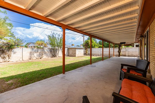 720 Manzano Street NE, Albuquerque, NM 87110