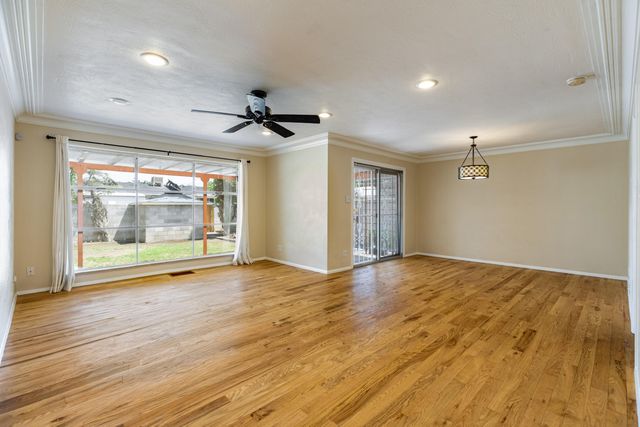720 Manzano Street NE, Albuquerque, NM 87110