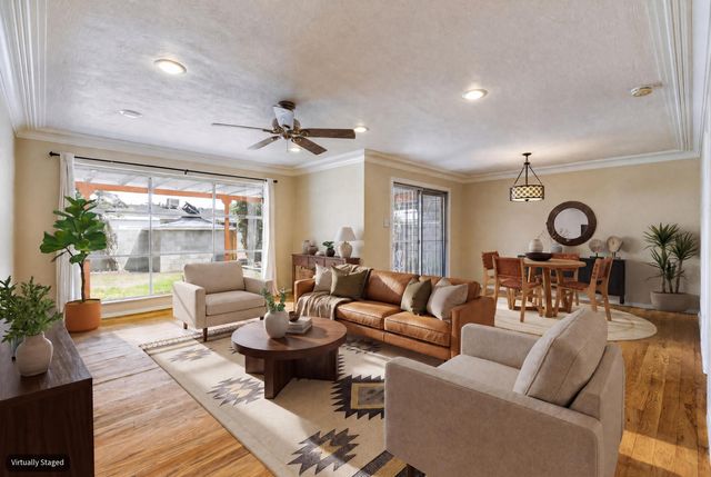 720 Manzano Street NE, Albuquerque, NM 87110