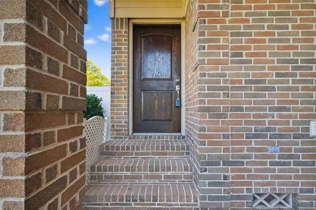 8014 Royalwood Drive, Houston, TX 77049