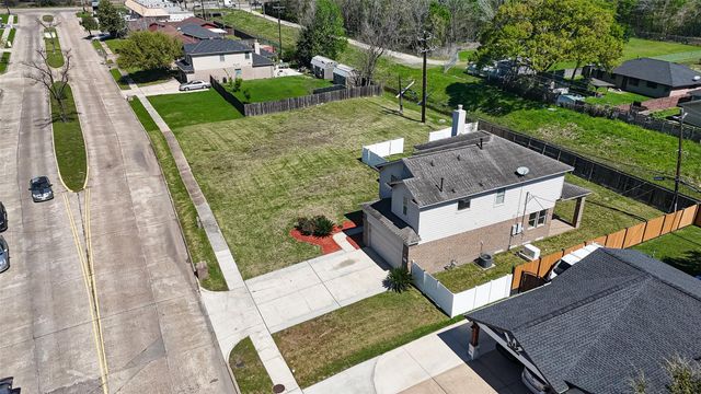 8014 Royalwood Drive, Houston, TX 77049