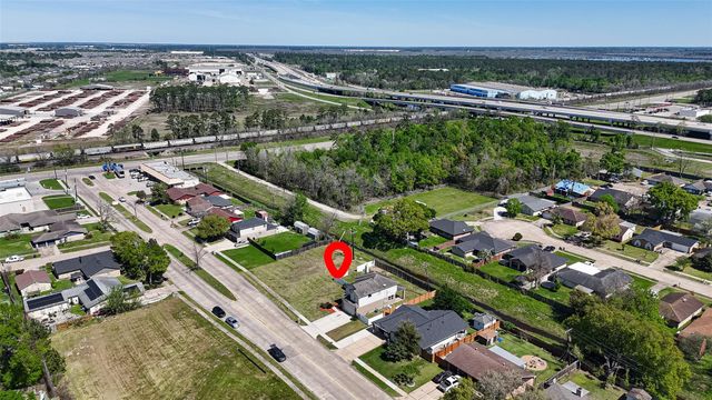 8014 Royalwood Drive, Houston, TX 77049