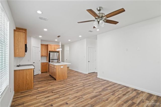 2108 E San Andrea Street 4, Edinburg, TX 78542