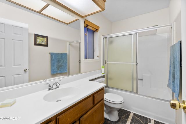 39317 Beacon Lane, Palmdale, CA 93551